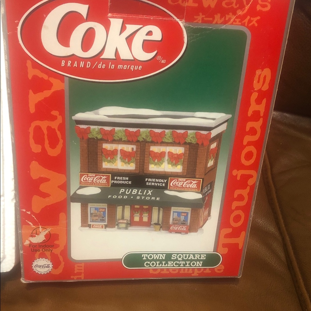 Coca-Cola Publix Holiday Town Square Ornament - Red & Green